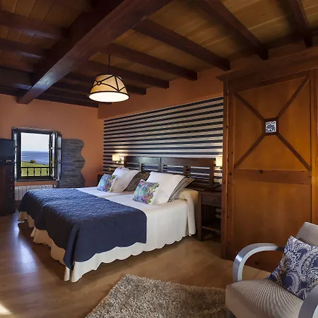 Hotel Pleamar Puerto de Vega