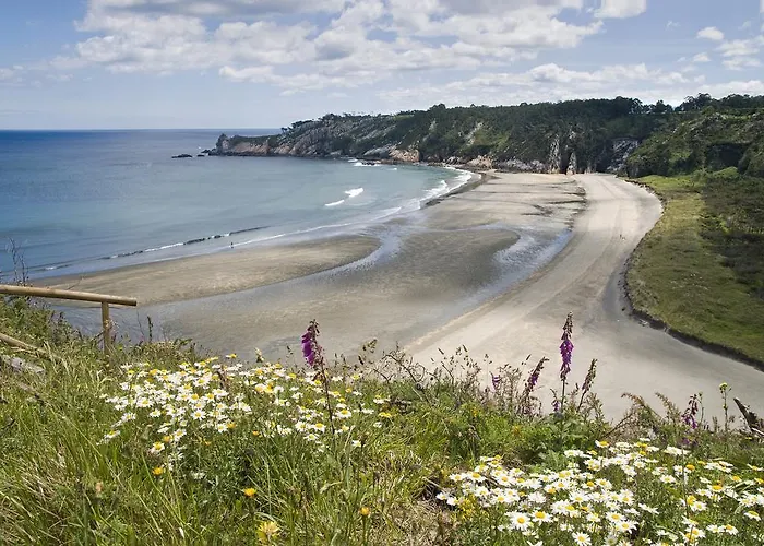 Hotel Pleamar Puerto de Vega